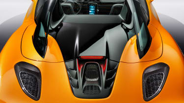 McLaren Artura Spider – engine lid